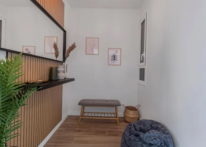 Urban Elegance View Pool Daire