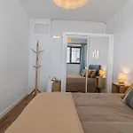 Urban Elegance View Pool